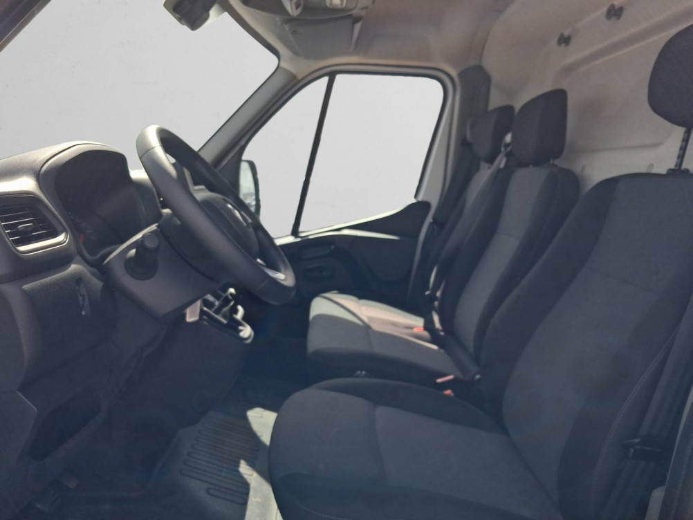 Acheter Renault Master 3 MASTER FGN TRAC F3500 L3H3 BLUE DCI 135 CONFORT 4p occasion dans les concessions du Groupe Faurie