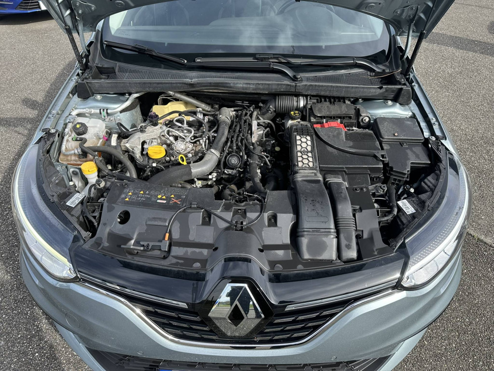 Acheter Renault Megane 4 Mégane IV Berline TCe 140 EDC FAP Intens 5p occasion dans les concessions du Groupe Faurie