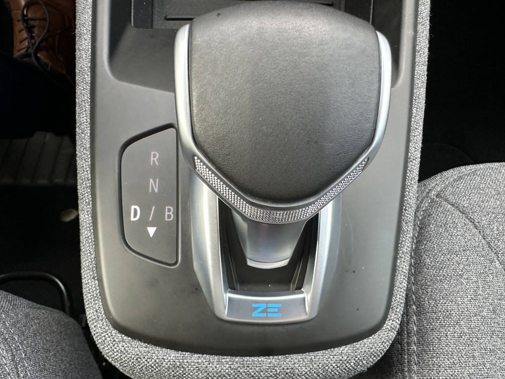 Acheter Renault Zoe Zoe R110 Achat Intégral Limited 5p occasion dans les concessions du Groupe Faurie