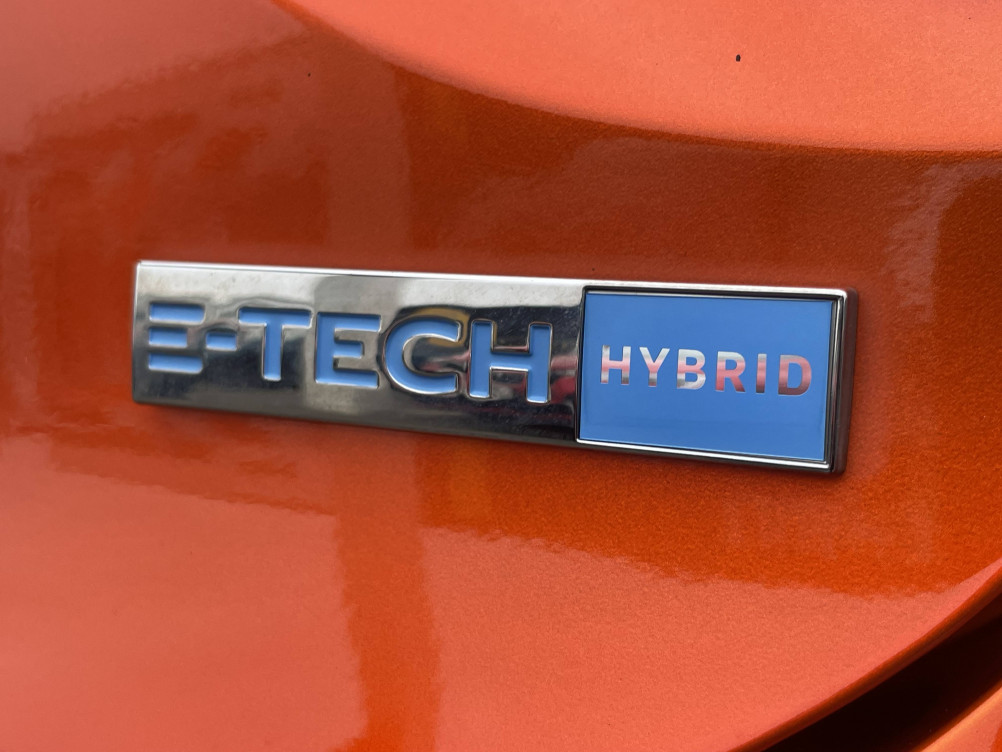 Acheter Renault Clio 5 Clio E-Tech 140 Intens 5p occasion dans les concessions du Groupe Faurie