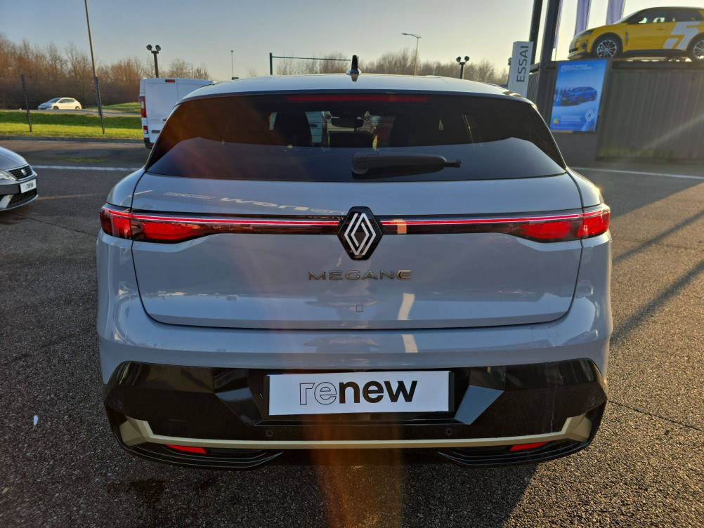 Acheter Renault Megane E-Tech Megane E-Tech EV60 220 ch super charge Iconic 5p occasion dans les concessions du Groupe Faurie
