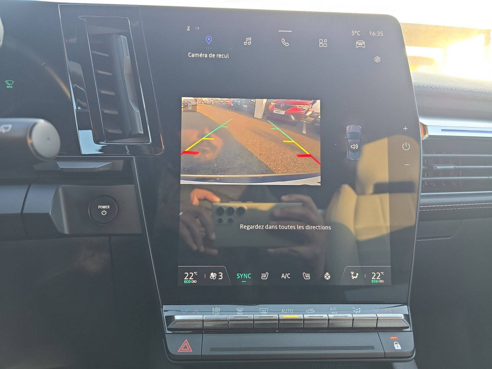 Acheter Renault Megane E-Tech Megane E-Tech EV60 220 ch super charge Iconic 5p occasion dans les concessions du Groupe Faurie