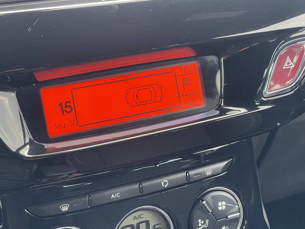 Acheter Ds Ds3 DS 3 PureTech 82 BVM So Chic 3p occasion dans les concessions du Groupe Faurie