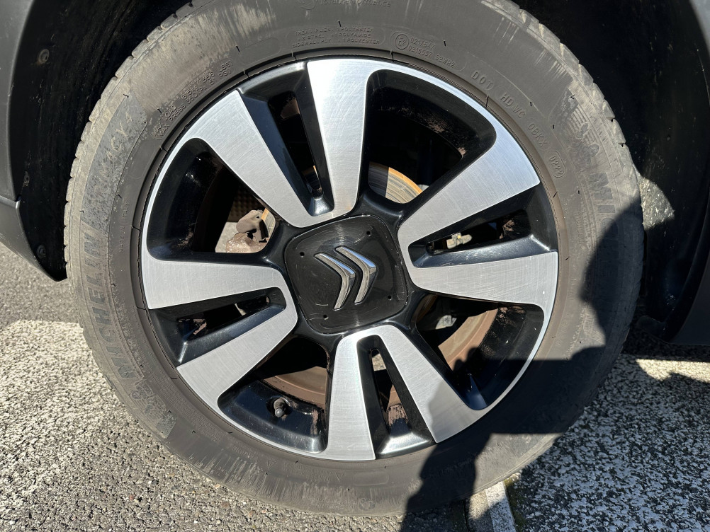 Acheter Citroën C3 C3 PureTech 110 S&S BVM6 Shine 5p occasion dans les concessions du Groupe Faurie