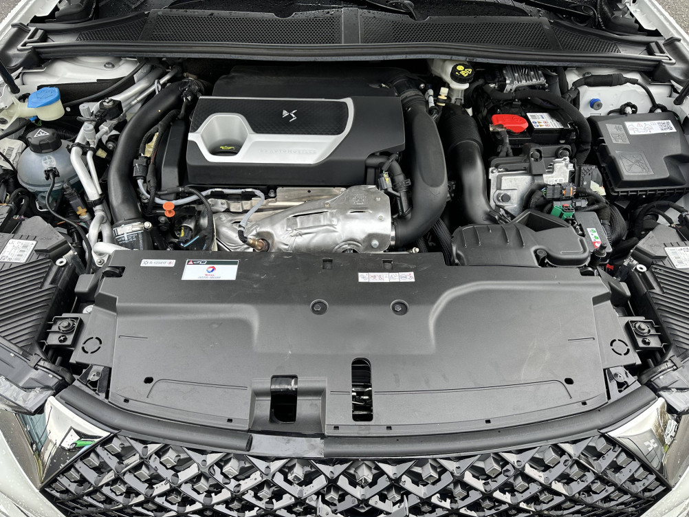 Acheter Ds DS4 DS 4 Hybride E-Tense 225 EAT8 Opera 5p occasion dans les concessions du Groupe Faurie