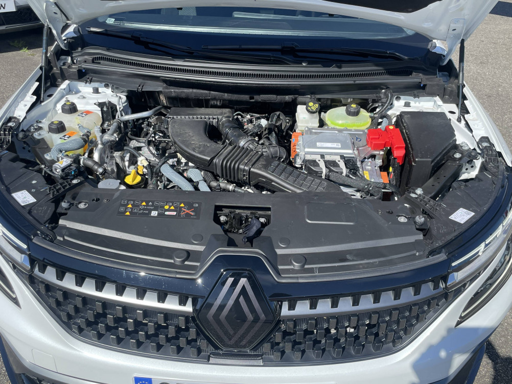 Acheter Renault Austral Austral E-Tech hybrid 200 Iconic esprit Alpine 5p occasion dans les concessions du Groupe Faurie