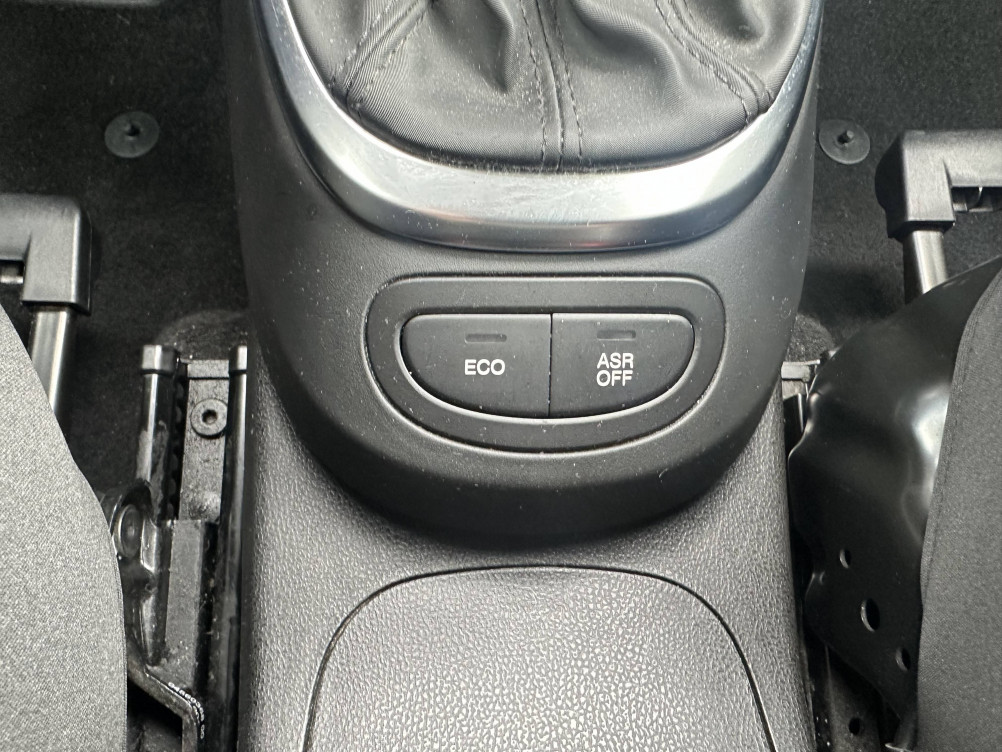 Acheter Fiat 500L 500L 1.3 Multijet 16V 85 ch S/S Easy Dualogic 5p occasion dans les concessions du Groupe Faurie