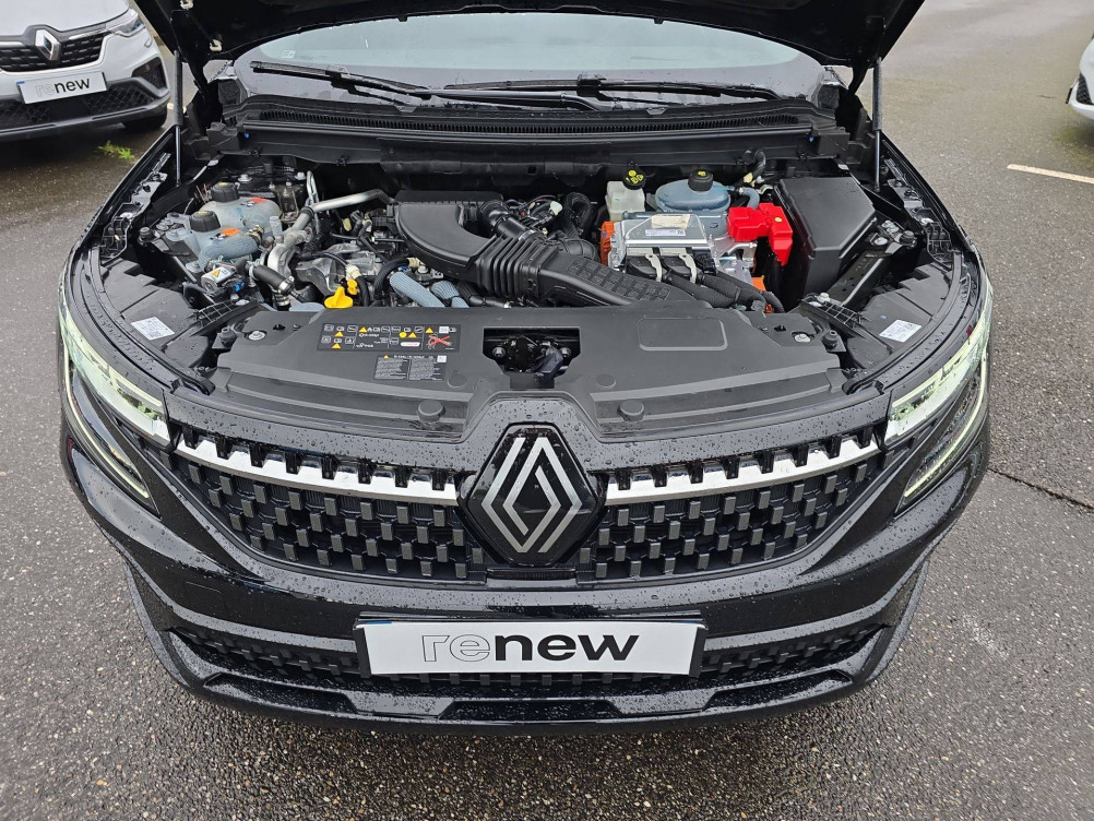 Acheter Renault Austral Austral E-Tech hybrid 200 Iconic 5p occasion dans les concessions du Groupe Faurie