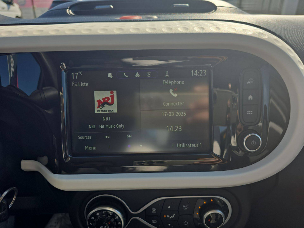 Acheter Renault Twingo Electrique Twingo III Achat Intégral - 21 Zen 5p occasion dans les concessions du Groupe Faurie