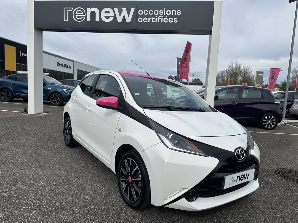 Acheter Toyota Aygo Aygo 1.0 VVT-i x-play 5p occasion dans les concessions du Groupe Faurie
