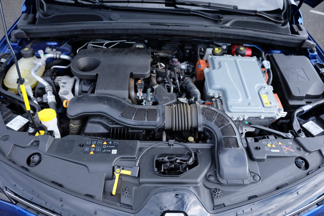 Acheter Renault Clio 5 Clio E-Tech 140 Limited 5p occasion dans les concessions du Groupe Faurie