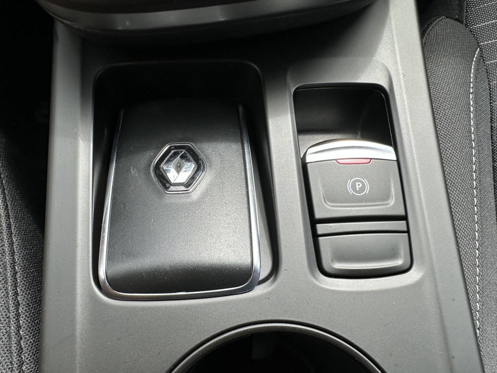 Acheter Renault Arkana Arkana mild hybrid 140 EDC FAP - 22 Evolution 5p occasion dans les concessions du Groupe Faurie