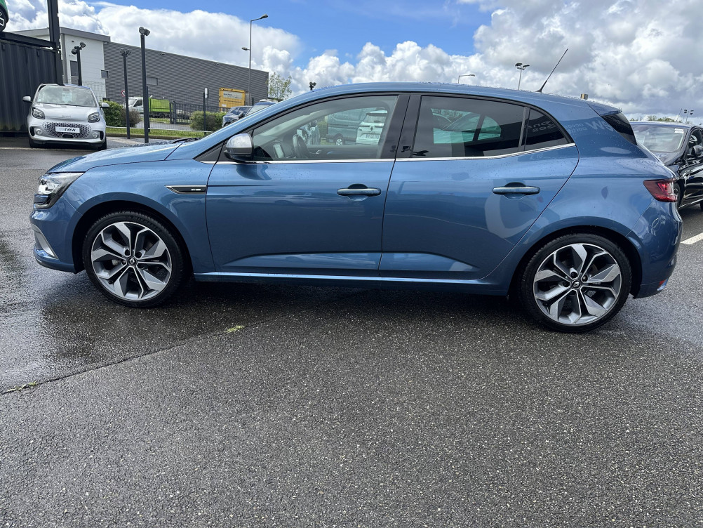 Acheter Renault Megane 4 Mégane IV Berline TCe 130 Energy EDC Intens 5p occasion dans les concessions du Groupe Faurie