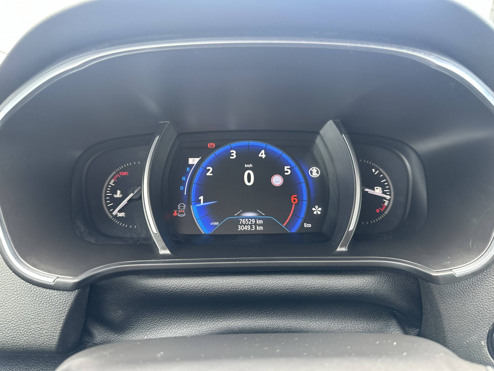 Acheter Renault Megane 4 Mégane IV Berline TCe 130 Energy EDC Intens 5p occasion dans les concessions du Groupe Faurie