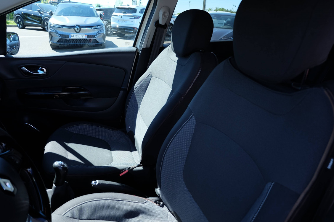 Acheter Renault Captur Captur TCe 90 Energy S&S eco2 Intens 5p occasion dans les concessions du Groupe Faurie
