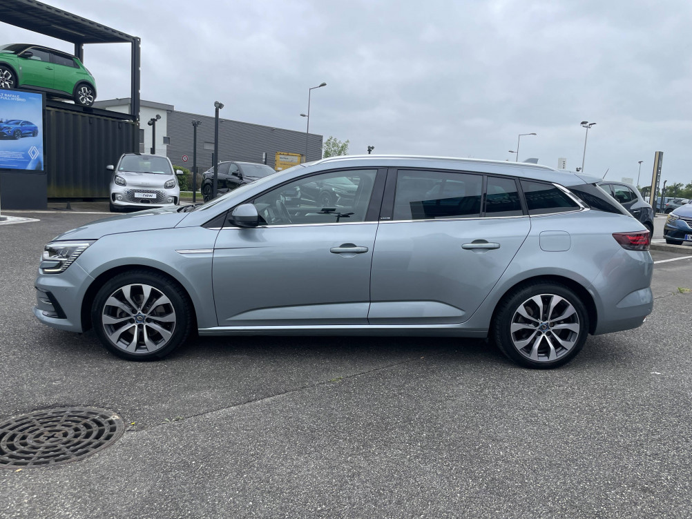Acheter Renault Megane 4 Mégane IV Estate E-TECH Plug-In Hybride 160 Intens 5p occasion dans les concessions du Groupe Faurie