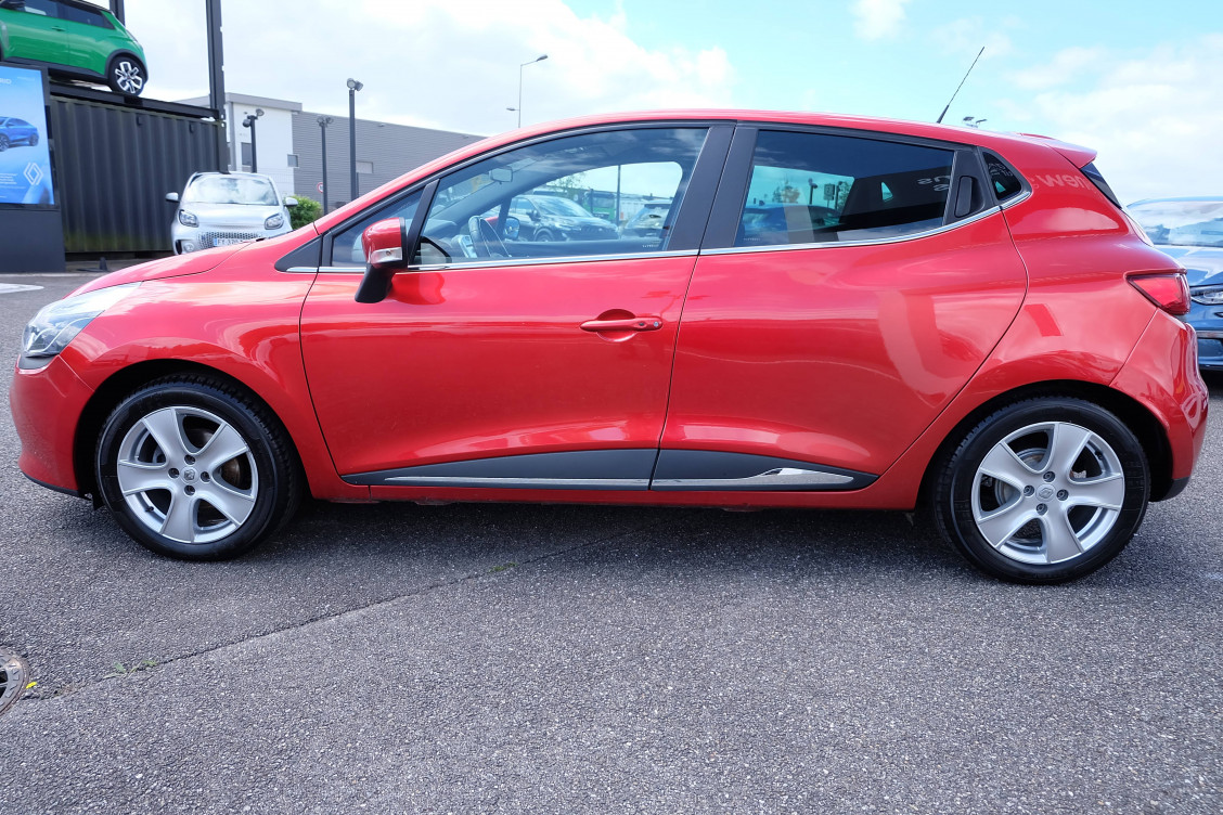 Acheter Renault Clio 4 Clio IV TCe 90 Intens 5p occasion dans les concessions du Groupe Faurie