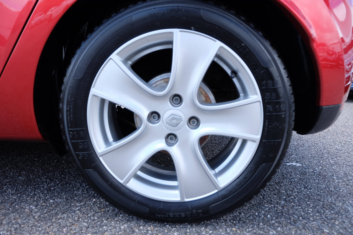 Acheter Renault Clio 4 Clio IV TCe 90 Intens 5p occasion dans les concessions du Groupe Faurie