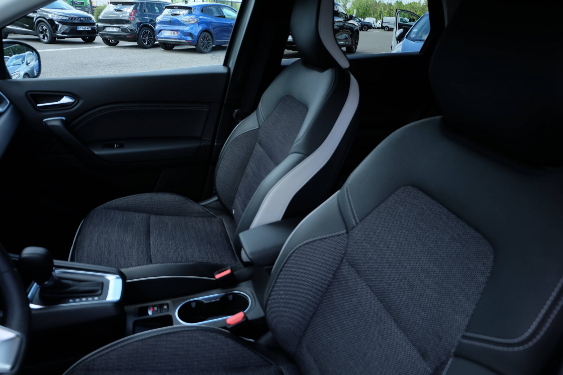 Acheter Renault Captur 2 Captur E-Tech full hybrid 145 Techno 5p occasion dans les concessions du Groupe Faurie