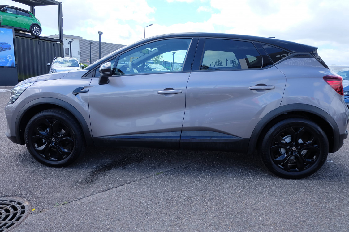 Acheter Renault Captur 2 Captur mild hybrid 140 Rive Gauche 5p occasion dans les concessions du Groupe Faurie