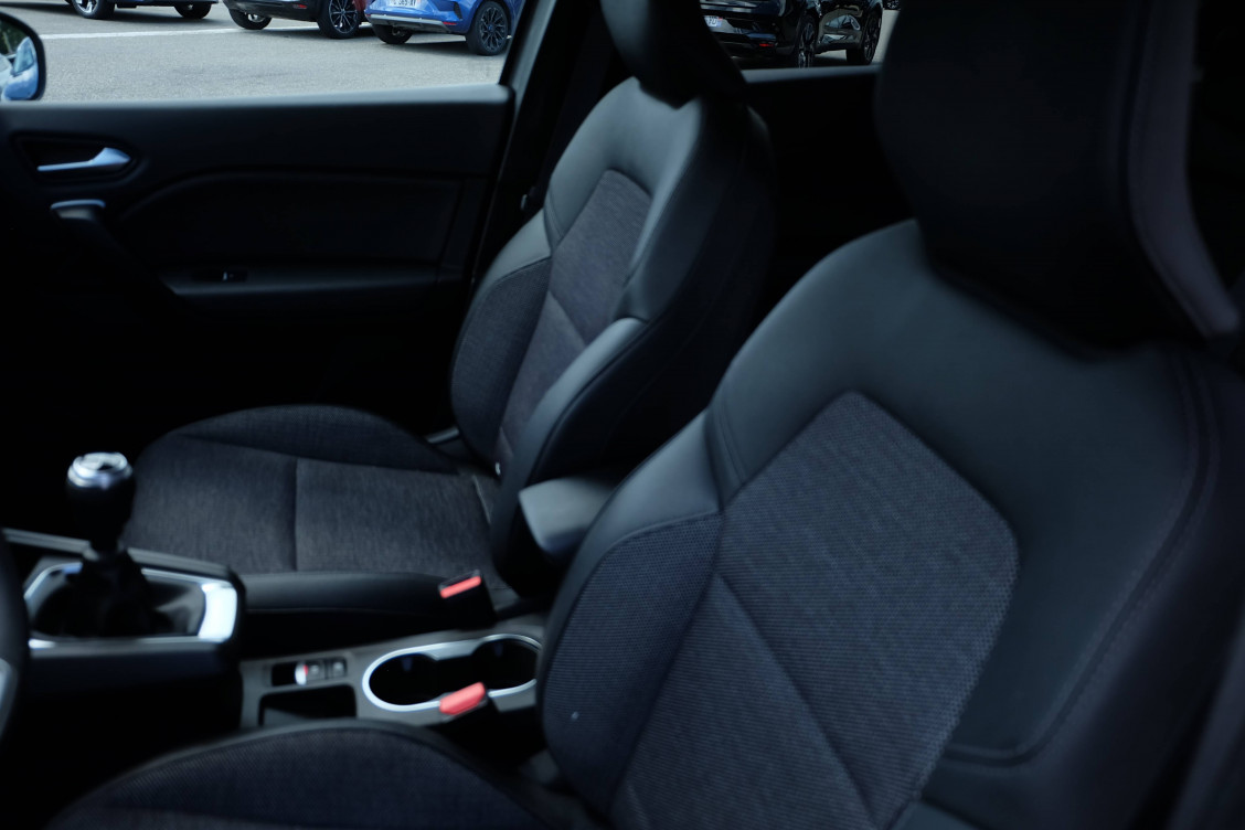 Acheter Renault Captur 2 Captur mild hybrid 140 Rive Gauche 5p occasion dans les concessions du Groupe Faurie