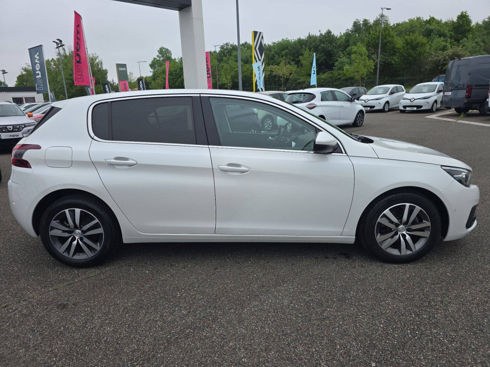 Acheter Peugeot 308 308 PureTech 130ch S&S BVM6 Allure 5p occasion dans les concessions du Groupe Faurie