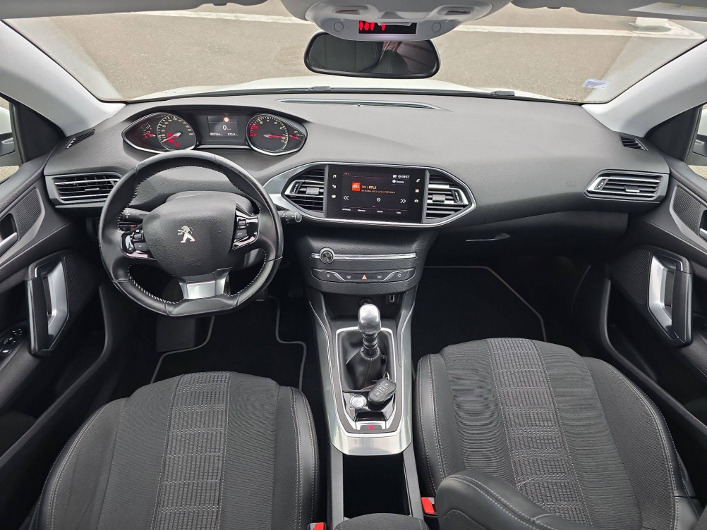 Acheter Peugeot 308 308 PureTech 130ch S&S BVM6 Allure 5p occasion dans les concessions du Groupe Faurie
