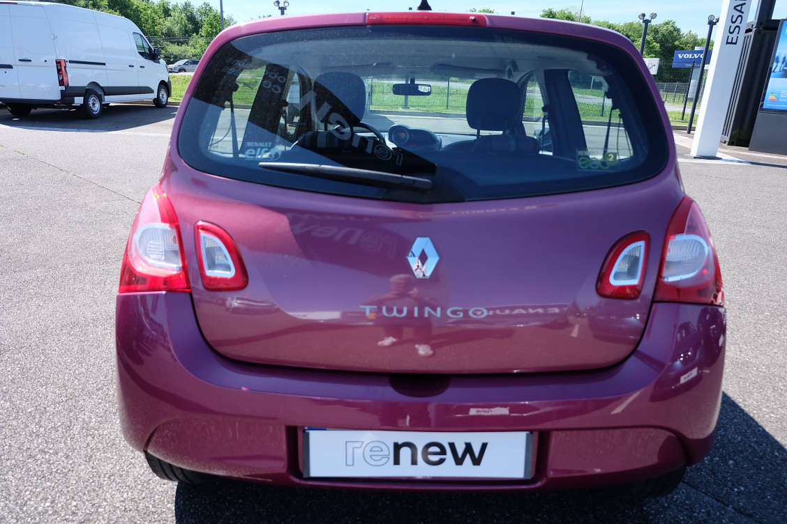 Acheter Renault Twingo 2 Twingo II 1.2 LEV 16v 75 eco2 Authentique Euro 5 3p occasion dans les concessions du Groupe Faurie