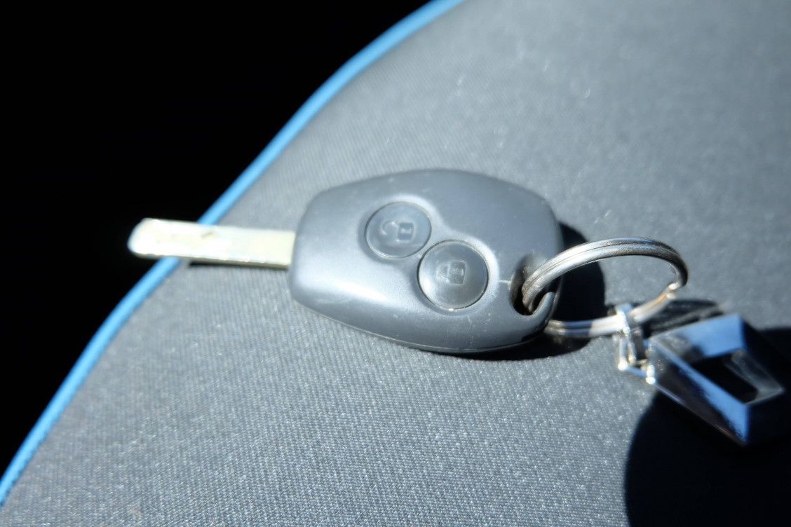 Acheter Renault Twingo 2 Twingo II 1.2 LEV 16v 75 eco2 Authentique Euro 5 3p occasion dans les concessions du Groupe Faurie