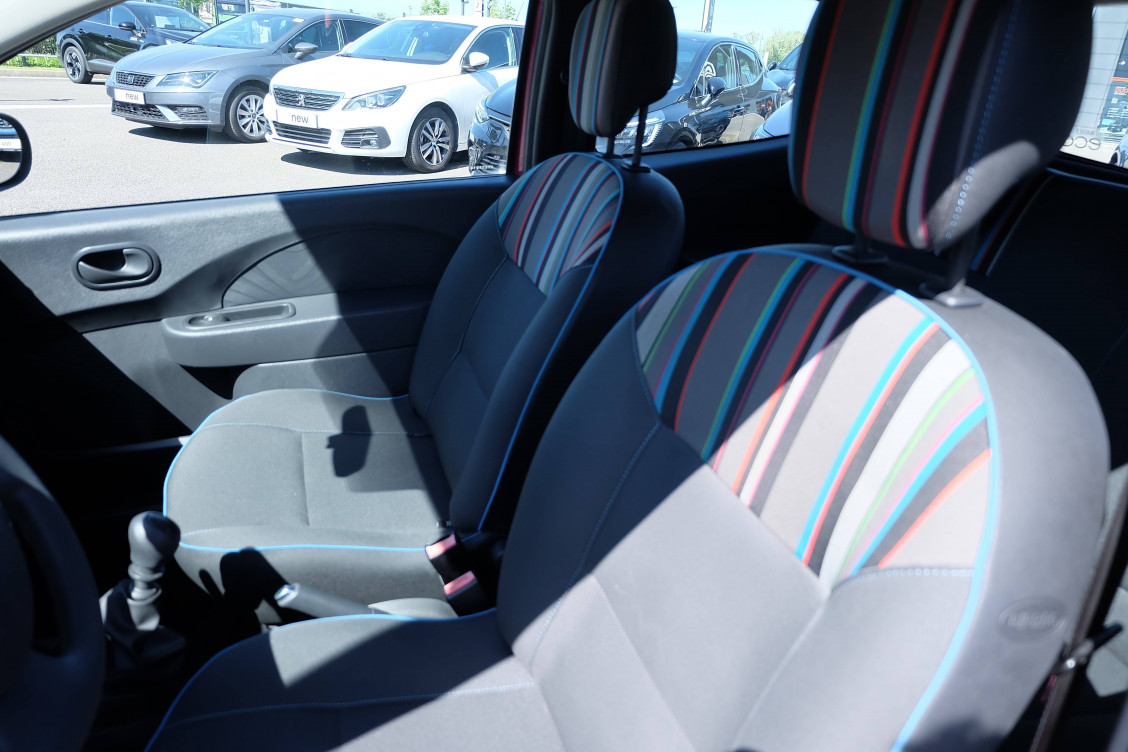 Acheter Renault Twingo 2 Twingo II 1.2 LEV 16v 75 eco2 Authentique Euro 5 3p occasion dans les concessions du Groupe Faurie