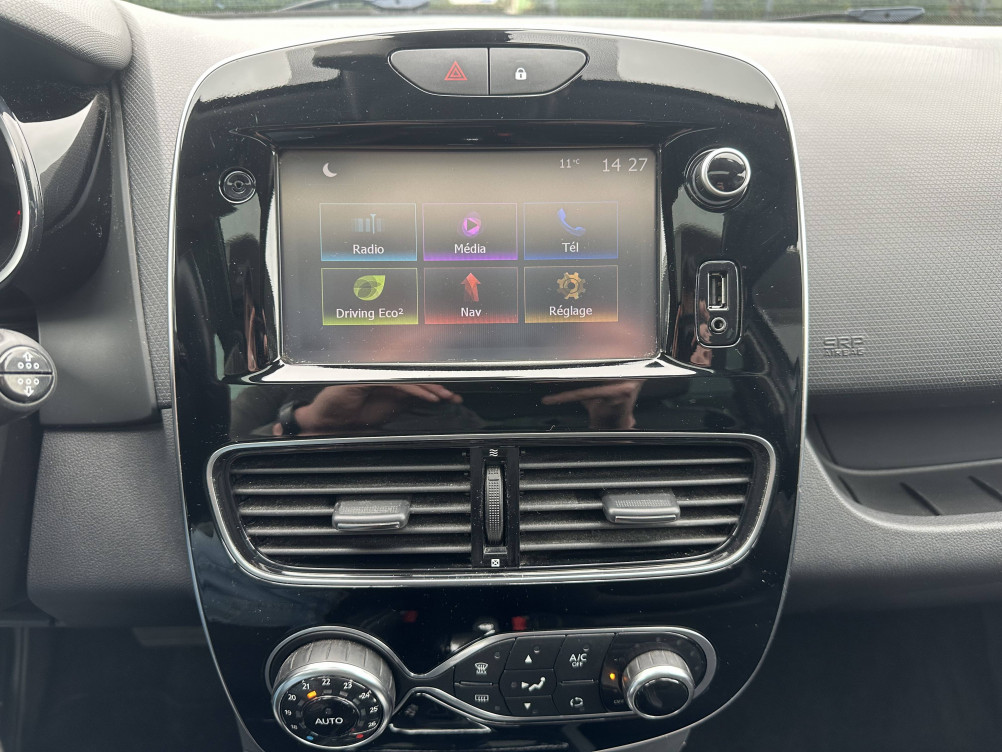 Acheter Renault Clio 4 Clio TCe 120 Energy EDC Intens 5p occasion dans les concessions du Groupe Faurie