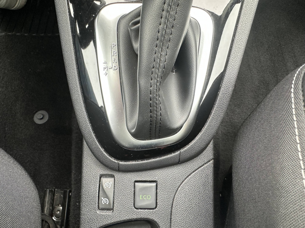 Acheter Renault Clio 4 Clio TCe 120 Energy EDC Intens 5p occasion dans les concessions du Groupe Faurie