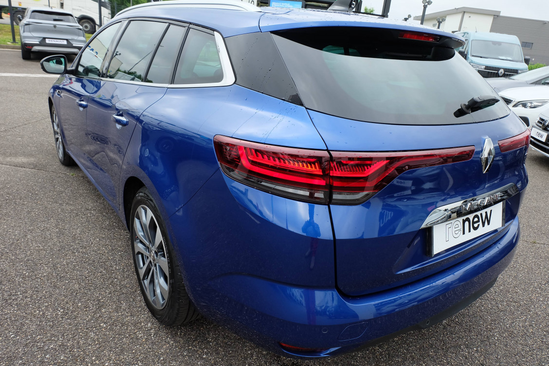 Acheter Renault Megane 4 Megane IV Estate Blue dCi 115 EDC Techno 5p occasion dans les concessions du Groupe Faurie