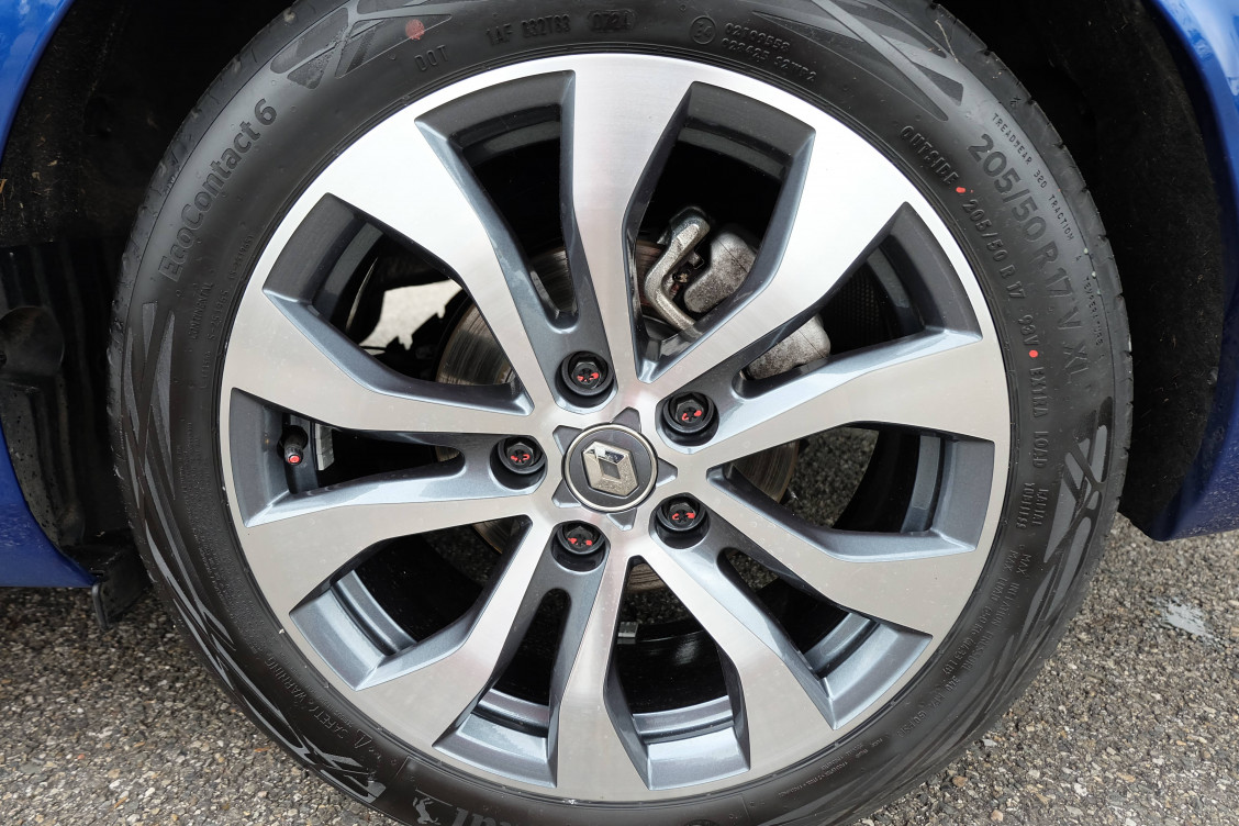 Acheter Renault Megane 4 Megane IV Estate Blue dCi 115 EDC Techno 5p occasion dans les concessions du Groupe Faurie
