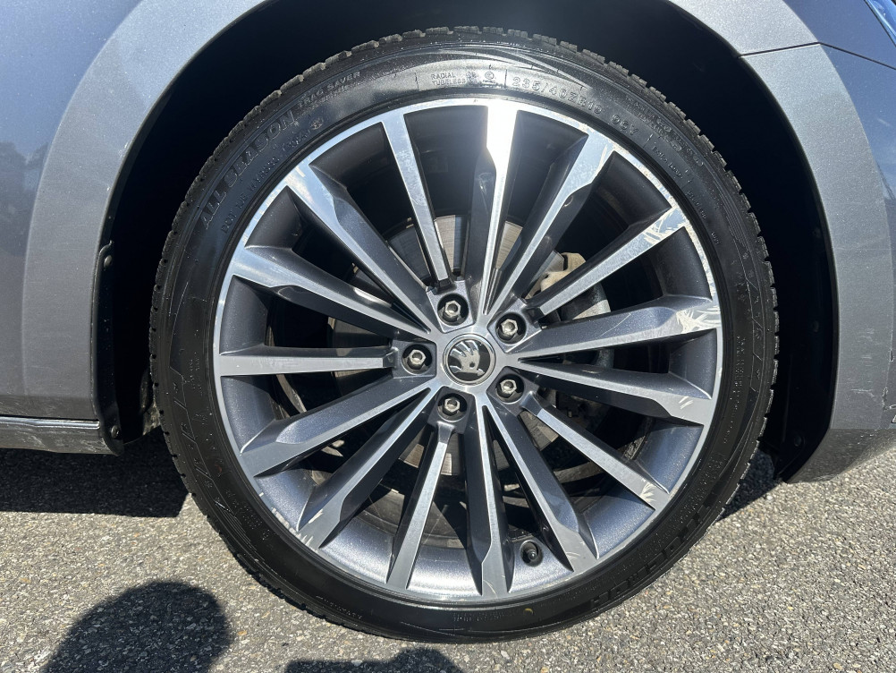 Acheter Skoda Superb Superb Combi 1.4 TSI PHEV 218 ch DSG6 Laurin & Klement 5p occasion dans les concessions du Groupe Faurie