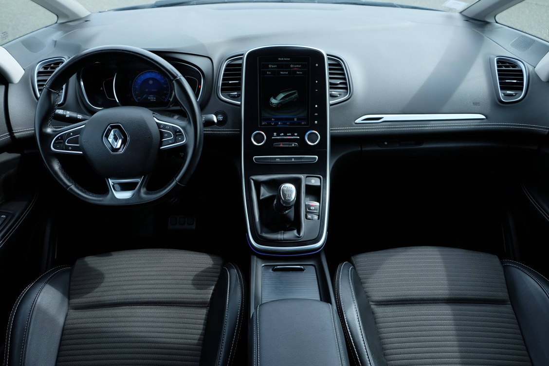 Acheter Renault Grand Scenic 4 Grand Scenic dCi 130 Energy Intens 5p occasion dans les concessions du Groupe Faurie