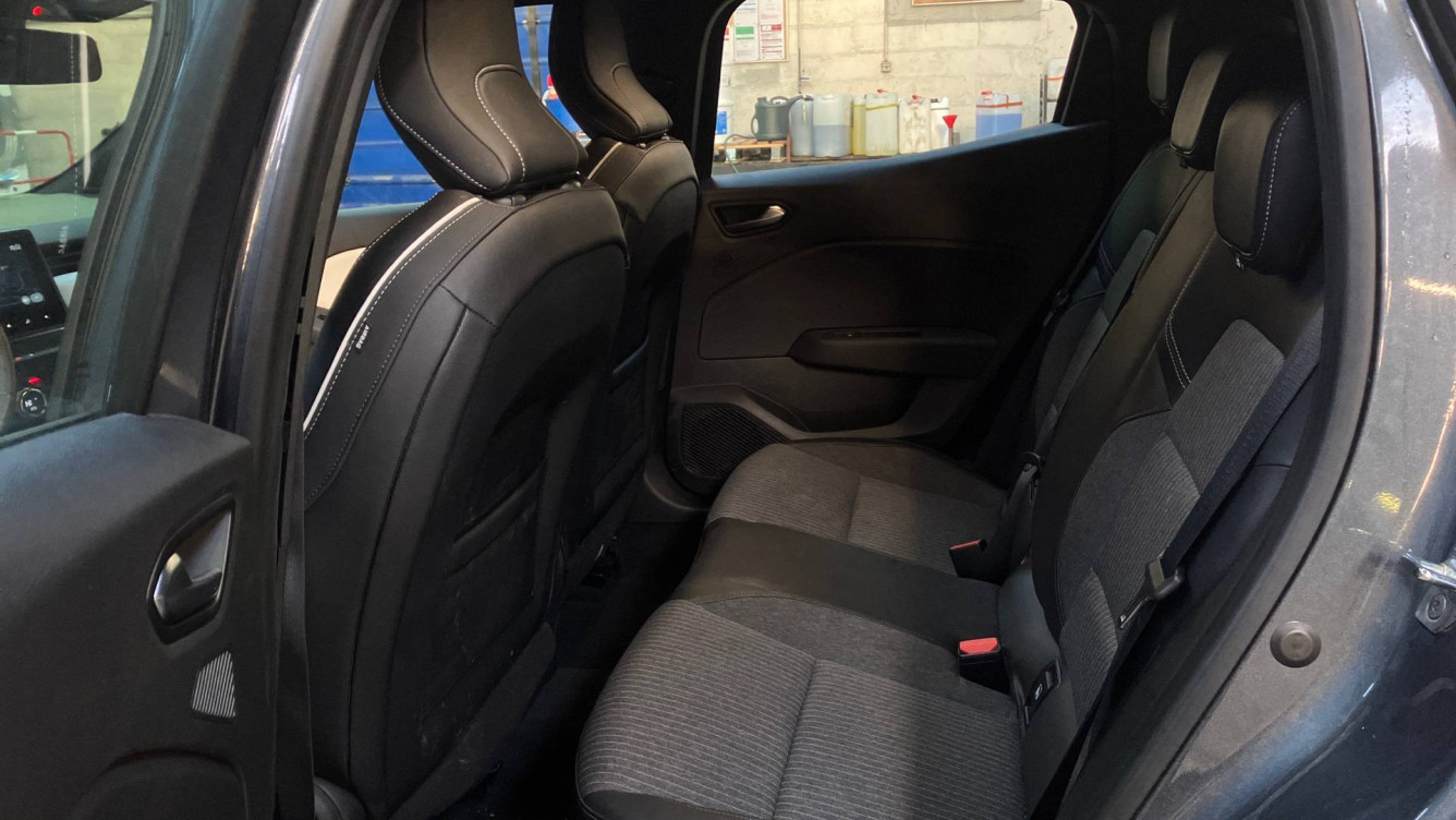 Acheter Renault Clio 5 Clio TCe 100 GPL - 21N Intens 5p occasion dans les concessions du Groupe Faurie