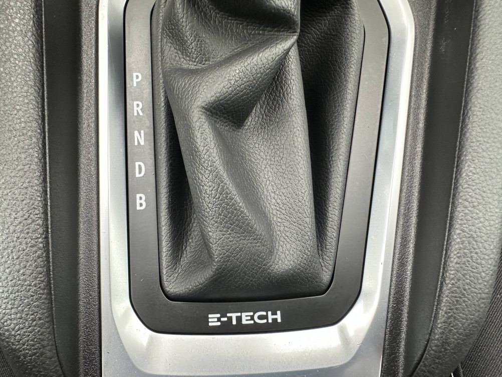 Acheter Renault Clio 5 Clio E-Tech 140 Limited 5p occasion dans les concessions du Groupe Faurie