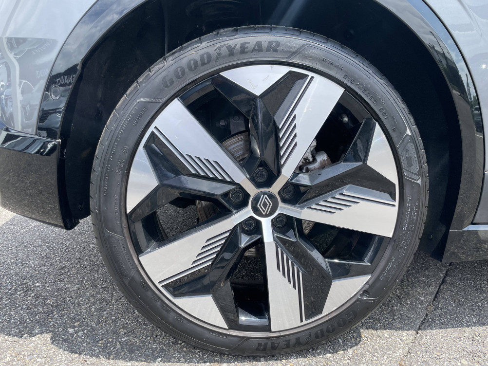 Acheter Renault Megane E-Tech Megane E-Tech EV60 220 ch optimum charge Techno 5p occasion dans les concessions du Groupe Faurie