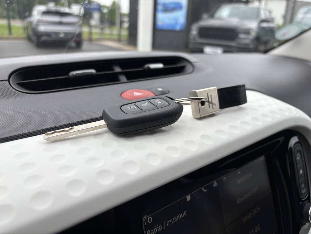 Acheter Renault Twingo Electrique Twingo III E-Tech Equilibre 5p occasion dans les concessions du Groupe Faurie