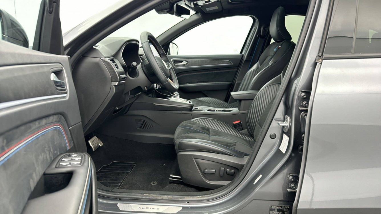 Acheter Renault Arkana Arkana E-Tech 145 - 23 esprit Alpine 5p occasion dans les concessions du Groupe Faurie