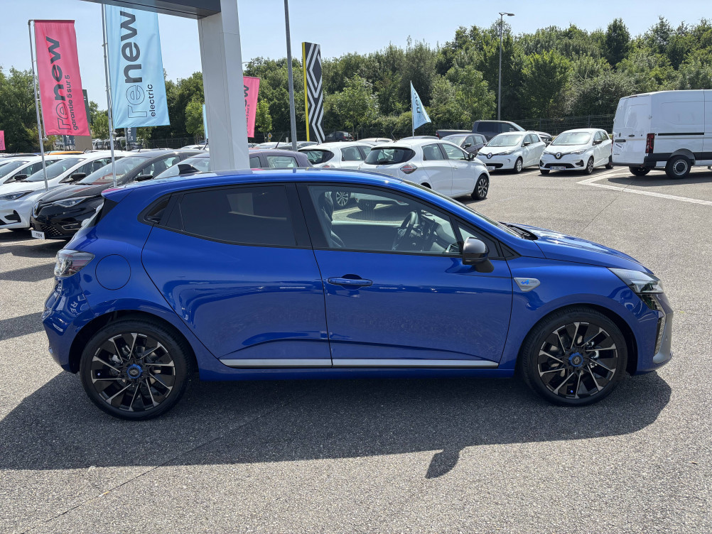 Acheter Renault Clio 5 Clio E-Tech full hybrid 145 Esprit Alpine 5p occasion dans les concessions du Groupe Faurie