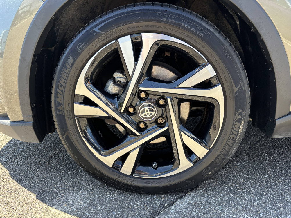Acheter Toyota C-HR C-HR Hybride 1.8L Edition 5p occasion dans les concessions du Groupe Faurie