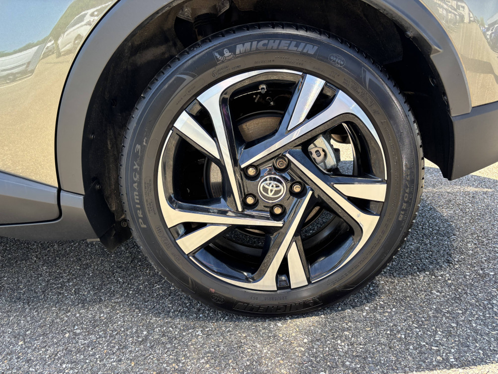 Acheter Toyota C-HR C-HR Hybride 1.8L Edition 5p occasion dans les concessions du Groupe Faurie