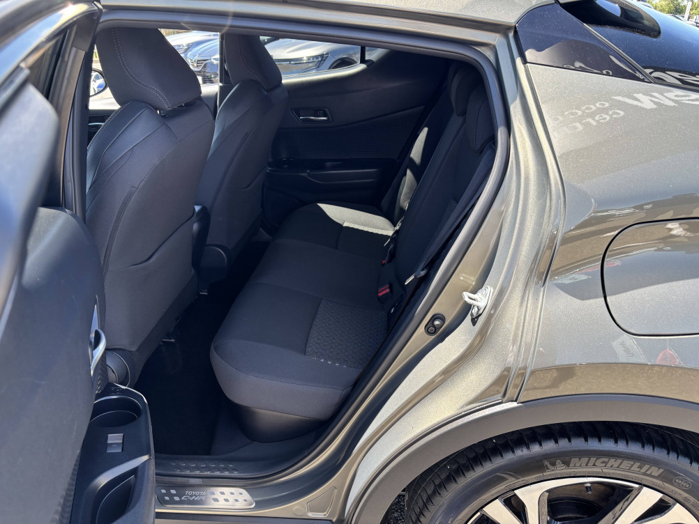 Acheter Toyota C-HR C-HR Hybride 1.8L Edition 5p occasion dans les concessions du Groupe Faurie