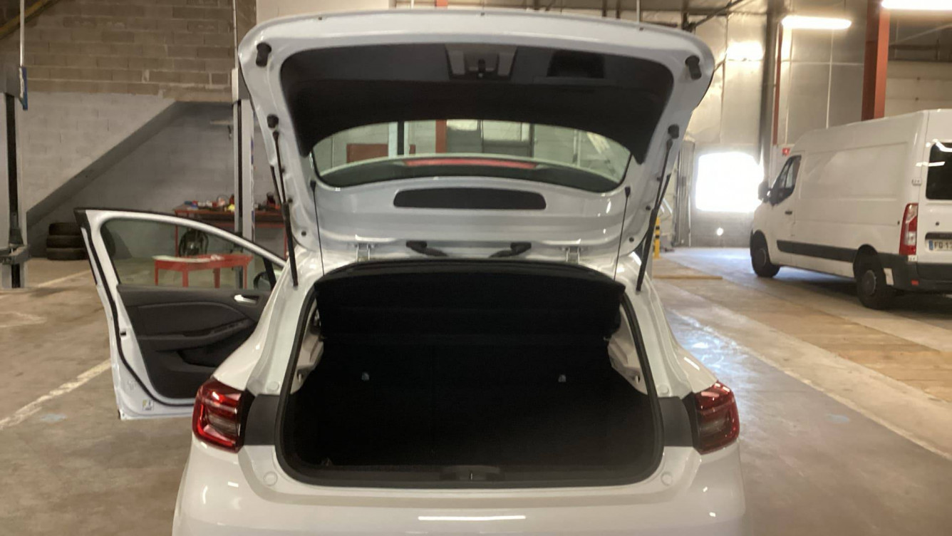 Acheter Renault Clio 5 Clio TCe 90 - 21 Business 5p occasion dans les concessions du Groupe Faurie