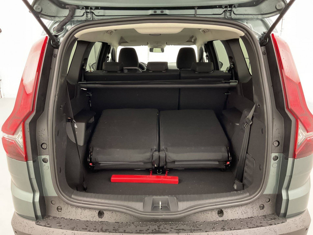 Acheter Dacia Jogger Jogger Hybrid 140 7 places GSR2 Extreme + 5p occasion dans les concessions du Groupe Faurie