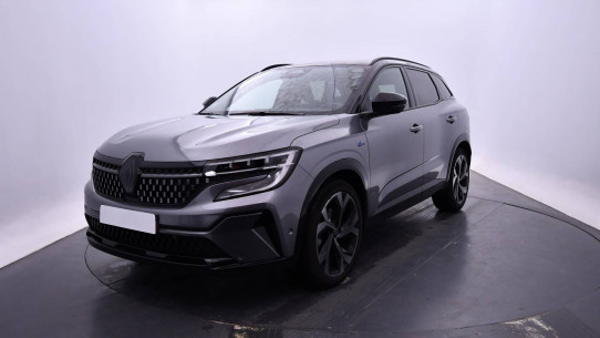 Acheter Renault Austral Austral E-Tech hybrid 200 Iconic esprit Alpine 5p neuve dans les concessions du Groupe Faurie