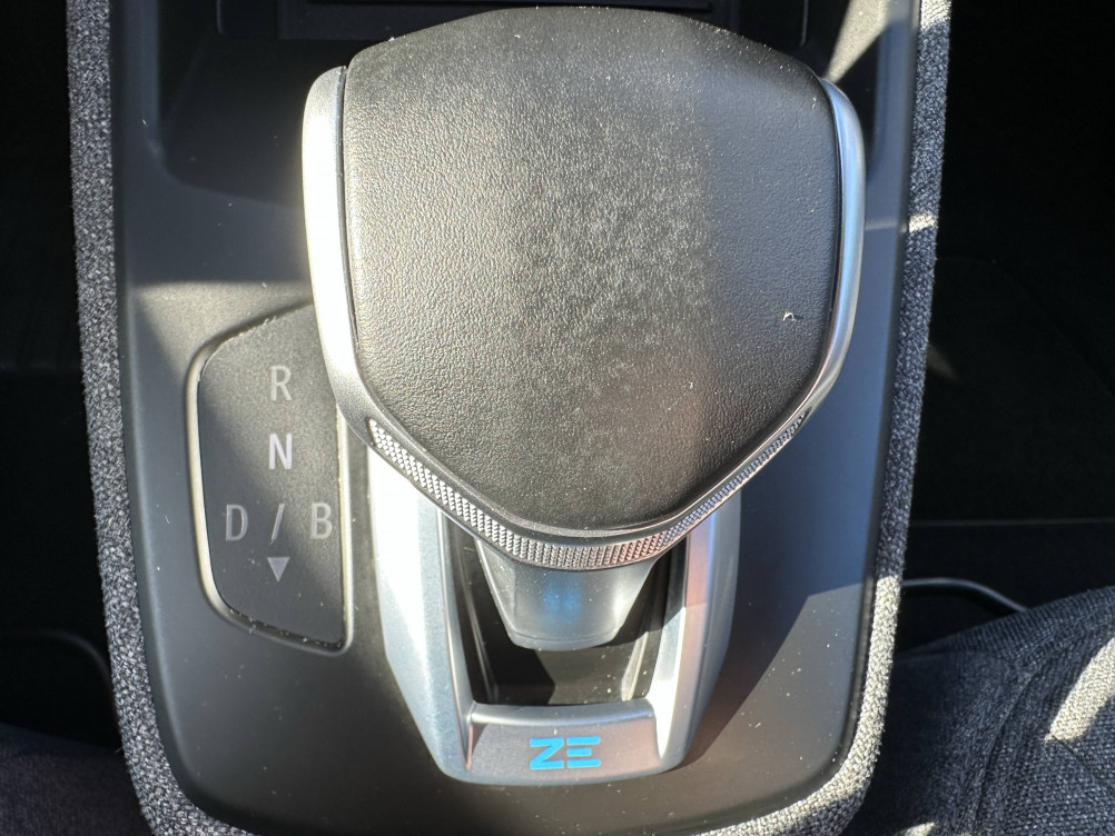 Acheter Renault Zoe Zoe R110 Achat Intégral Limited 5p occasion dans les concessions du Groupe Faurie