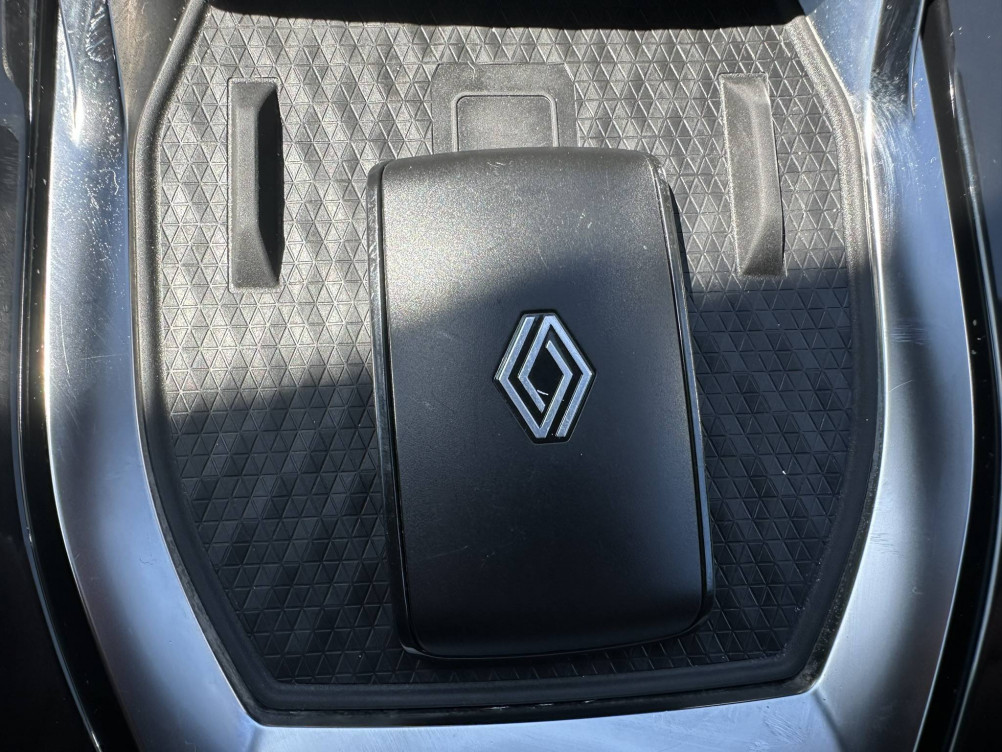 Acheter Renault Espace 6 Espace E-Tech hybrid 200 esprit Alpine 5p occasion dans les concessions du Groupe Faurie